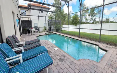 HG423SP 4 Bedroom villa in High grove