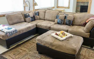 3Br 2Ba- Overwhelming Charm, Overlooking the Village