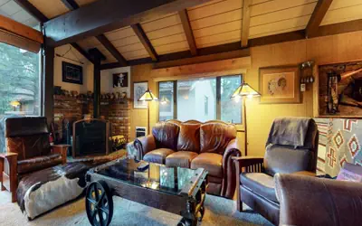 Villa de los Pinos 16 Rustic, Pet-Friendly with Gorgeous Mountain Views