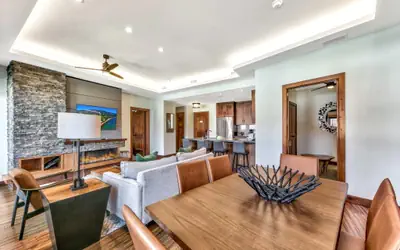 Luxury 2Br Residence steps from Heavenly Village & Gondola