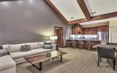 Luxury 3Br Residence steps from Heavenly Village & Gondola