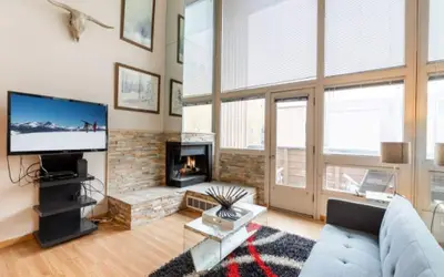 Roomy Condo with Free WiFi & Uncovered Parking