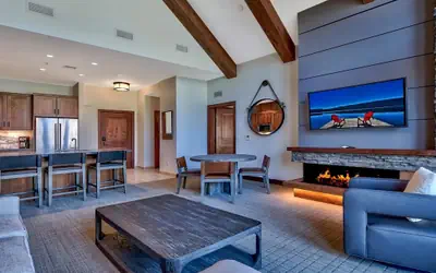 Luxury 2Br Residence steps from Heavenly Village & Gondola