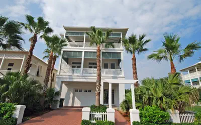 Bella Casa - Private House with Hot Tub