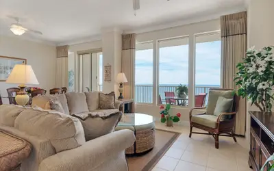 Stunning 16th Floor Condo with Fitness Center, Hot Tubs, Pools, and Beach Access - Unit 1606
