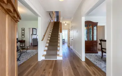 Lincoln House 30 day minimum