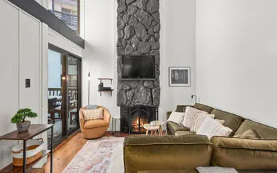 Snowmass Home w/ Decks, Fireplace, Pool & Hot Tubs - Sonn 3