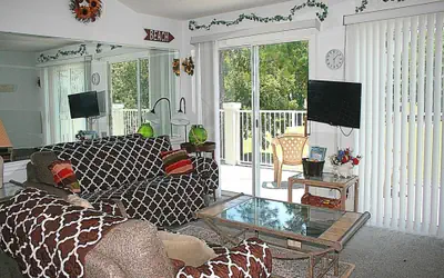 Family Friendly Villa 508 with 27 Hole Golf Course and Outdoor Pool