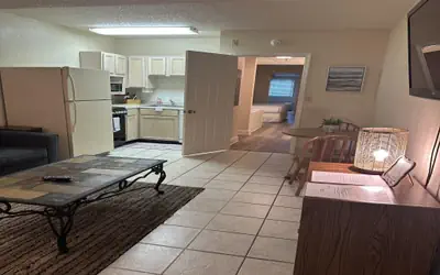 509 Riverside 1-Bedroom Condo