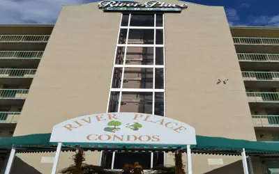 Little Pigeon River 508 2BD Condo with Fireplace and Jacuzzi Tub