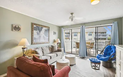 SPC 1053 - Ground Floor 1 BR 1 Ba - recent updates