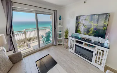 Destin Towers 61 is a Gorgeous Gulf front 2 BR Corner Unit