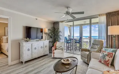 Gorgeous 2 BR with Amazing sunset views and completely updated - Free bch svc 2