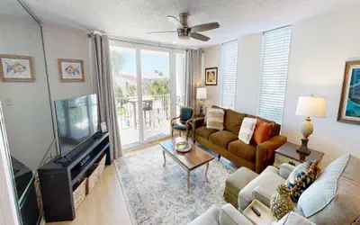 306C is a Large 2 BR on the Harbor with great rates and free beach buggy