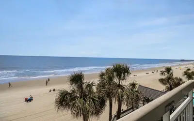 0303 Waters Edge Resort