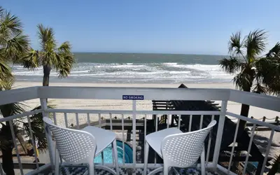 0206 Waters Edge Resort