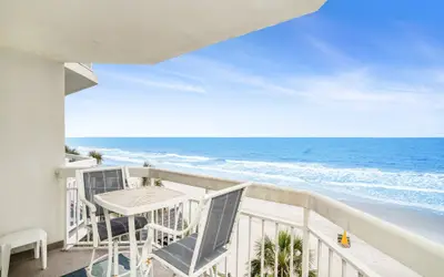 0310 Waters Edge Resort