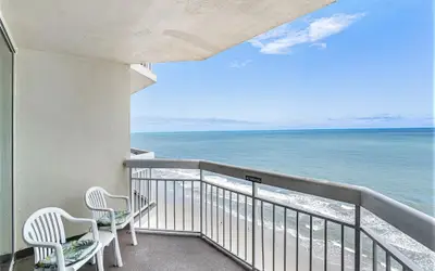 1206 Waters Edge Resort