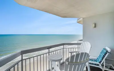 1009 Waters Edge Resort