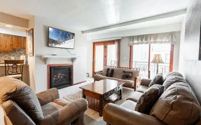 Breakaway West Ski Condo 1,5 miles from the Lifts