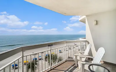 0403 Waters Edge Resort