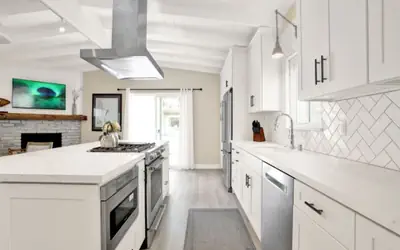 Remodeled Beauty Steps To The Sand 114 42nd