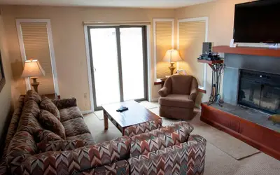 1Br Ski-in, Ski-Out at Okemo Mountain Lodge