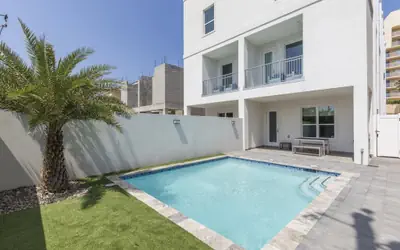 5703A Gulf Blvd (Casa Santiago A)