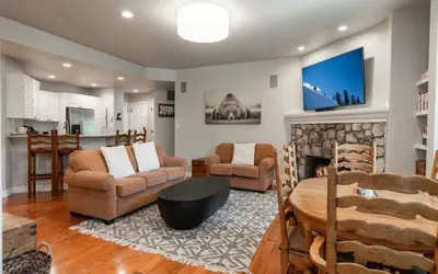 Strawberry Park Condos, Ski-In/out and Heated Pool