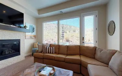 Zion Get Away at Coral Ridge