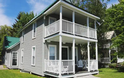 Bonita Lakefront Retreat