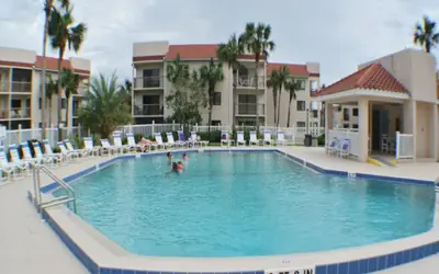 Ocean Village Club D15