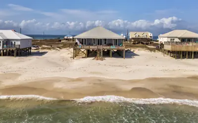 Pelicans Perch - Half Acre Private lot directly on the gulf of Mexico.  The perfect setting for life long family memories!