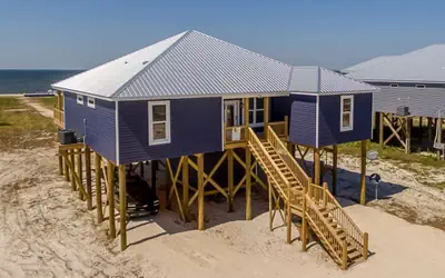 Blue Oasis - Private backyard beach - pool, hammocks, kayaks, even crab traps so you can catch dinner!