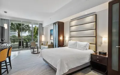 Junior Suite 2 at Sorrento Residences- Miami Beach