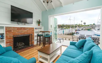 Newly Remodeled Balboa Island Bayfront