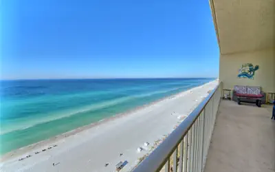 Cozy Oceanfront Condo with Beachside Pool - Unit 1602