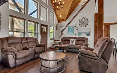 RW-A- Rockwood Lake Lodge