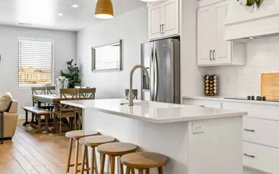 The Pearl at Desert Shores