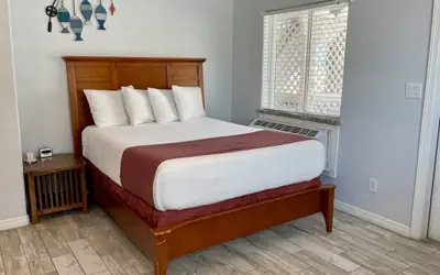 Beachgate Condo Suites and Hotel 212+213