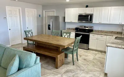 Beachgate Condo Suites and Hotel 224+226