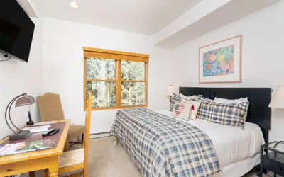 Bear Creek Lodge 205C