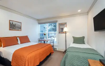 Mountainside Inn 415