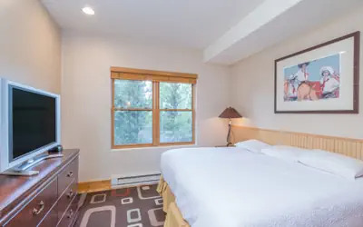 Bear Creek Lodge 305C