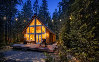 Cascade Adventure Cabin