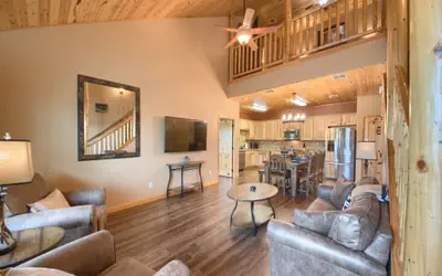 OM A6 Gruene Haus at Old Mills Resort