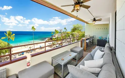 Big Island White Sands Village 301