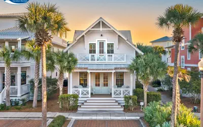 Carefree Cottage | 46 E Seacrest Blvd
