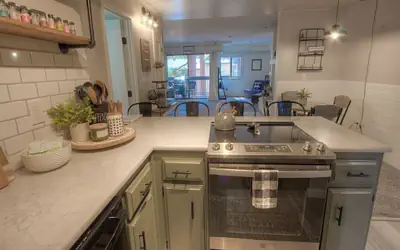 IVC0651 - Taste of Burgundy