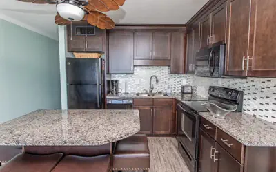 ROYAL GARDEN RESORT 903